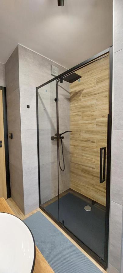 Apartment Poniatowskiego 8 *